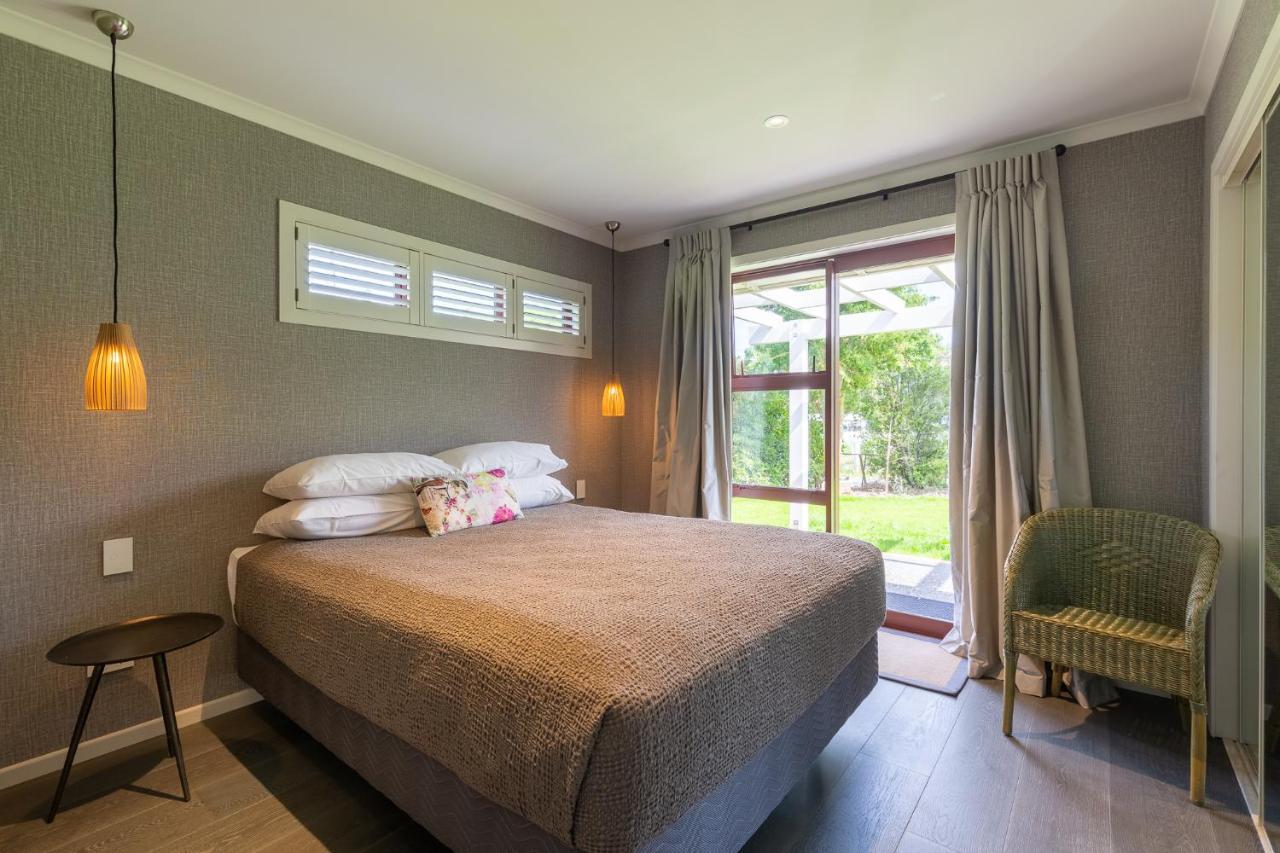 Accent House Luxury Boutique Bed & Breakfast Mapua ภายนอก รูปภาพ