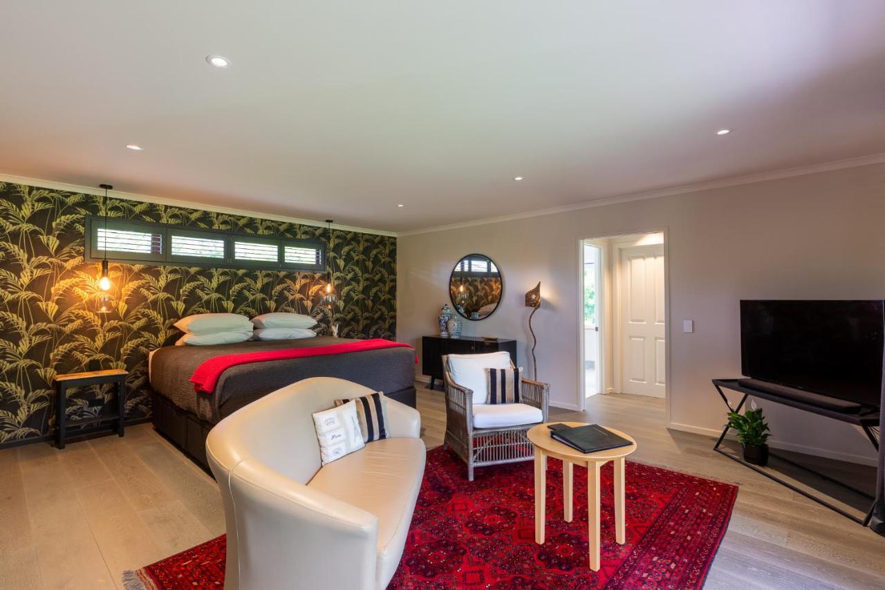 Accent House Luxury Boutique Bed & Breakfast Mapua ภายนอก รูปภาพ