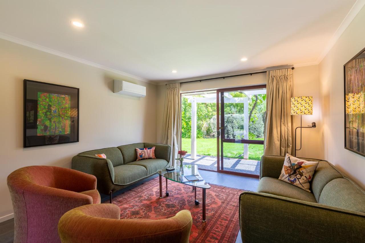 Accent House Luxury Boutique Bed & Breakfast Mapua ภายนอก รูปภาพ