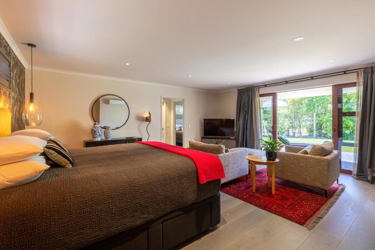 Accent House Luxury Boutique Bed & Breakfast Mapua ภายนอก รูปภาพ